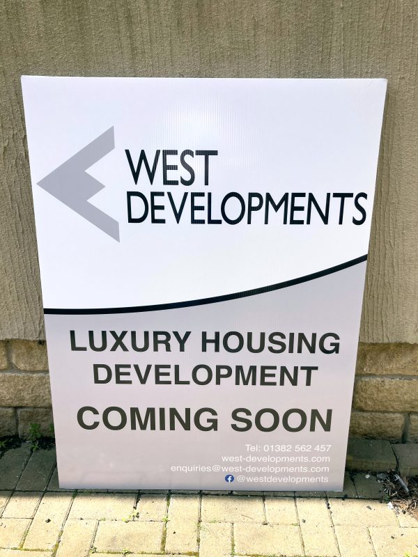 6mm Housing development Correx printed signs